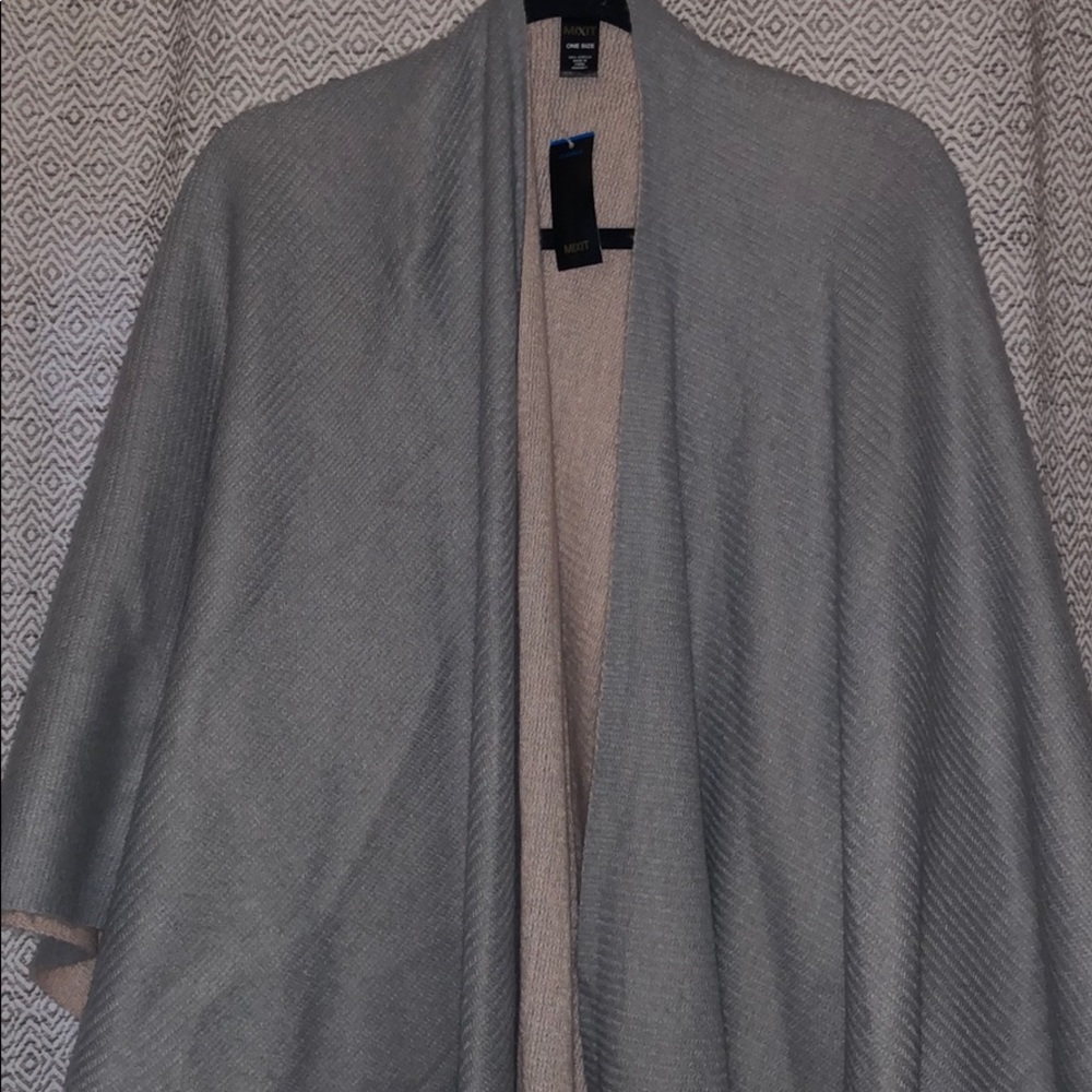 Mixit Ladies Cape/Shawl